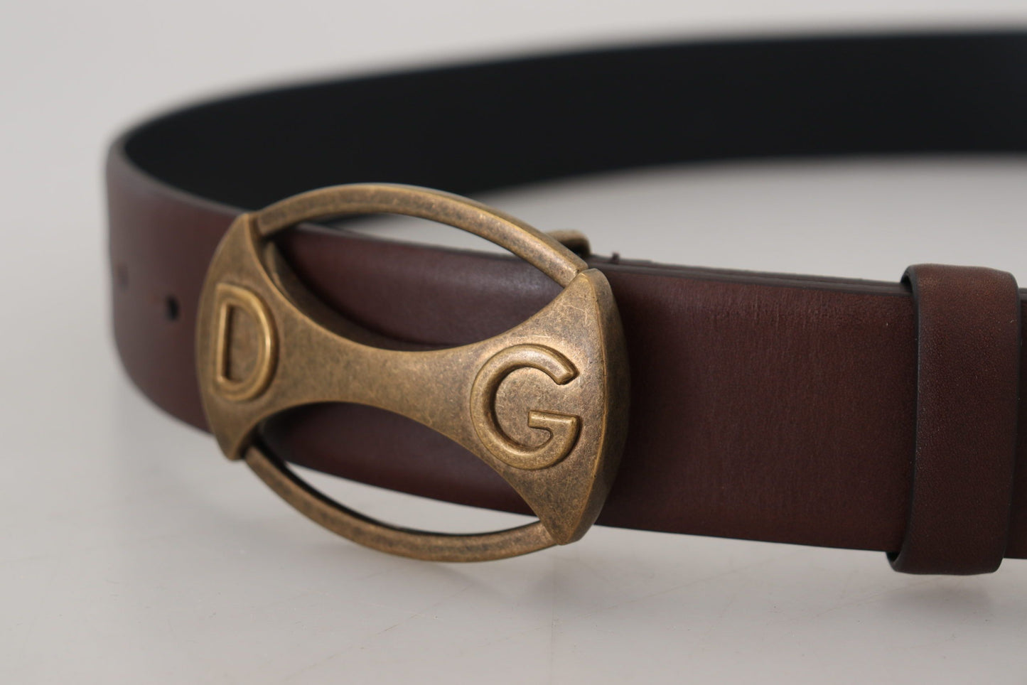 Dolce & Gabbana Elegant Leather Oval Buckle Belt