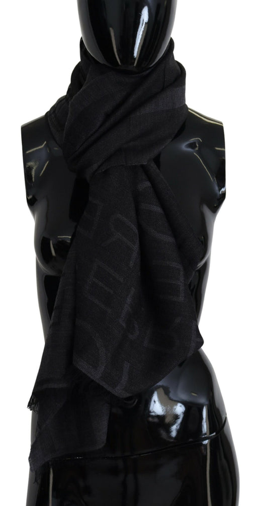 GF Ferre Elegant Fringed Wool Blend Scarf