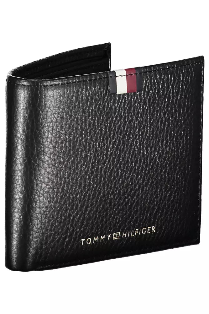 Tommy Hilfiger Elegant Leather Wallet with Contrast Detailing